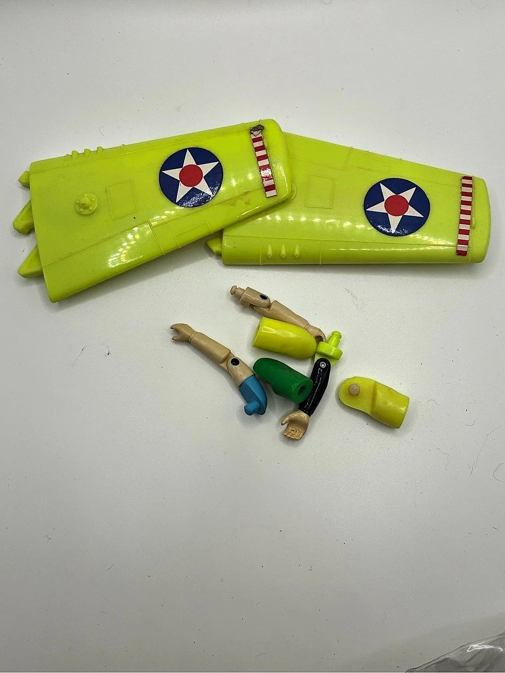 Hasbro Green & Yellow Toy Playset
